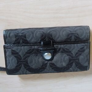 Elegant Black and Gray Women's Clutch